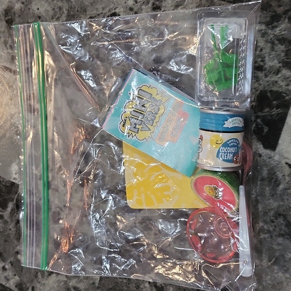 Miniverse Make It Mini Cafe Watermelon Sorbet - Picture 3 of 3